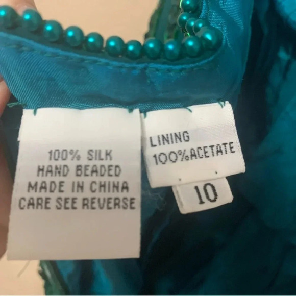 Cache Vintage Silk Beaded Gown - Picture 12 of 13